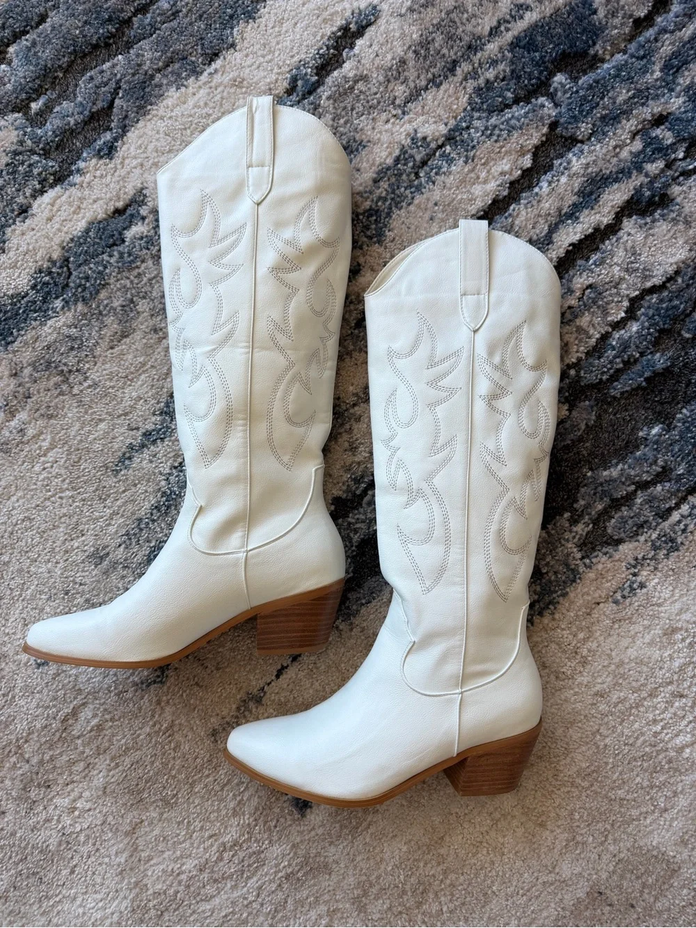 BiLLiNi White Urson Cowboy Boots
